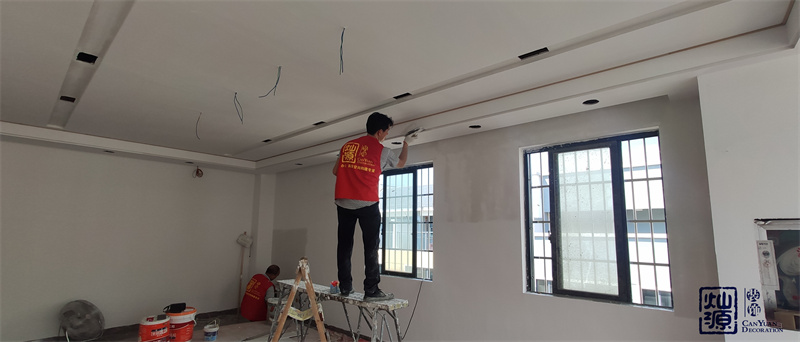 跟我一樣想創(chuàng)業(yè)開個小公司的，辦公室裝修公司你們都是怎么選的啊？
